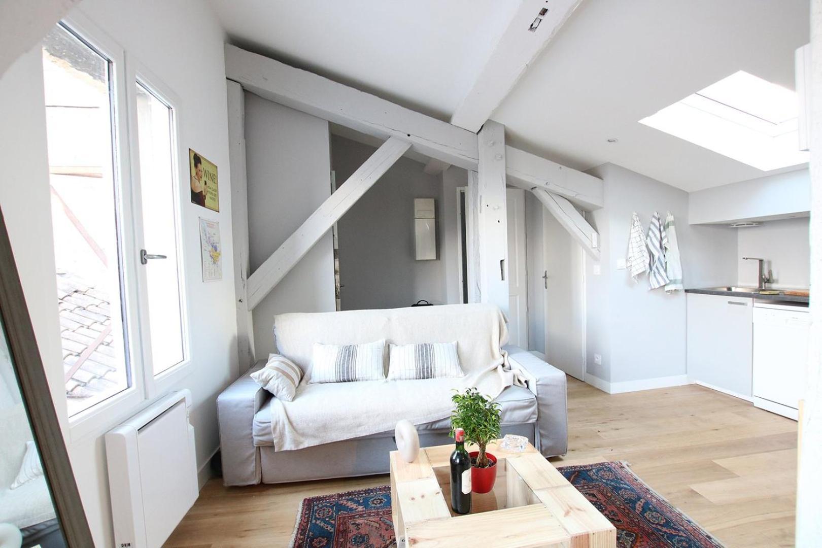 Guestready - Sunny Attic Apt Near Grand Theatre Bordeaux Eksteriør bilde