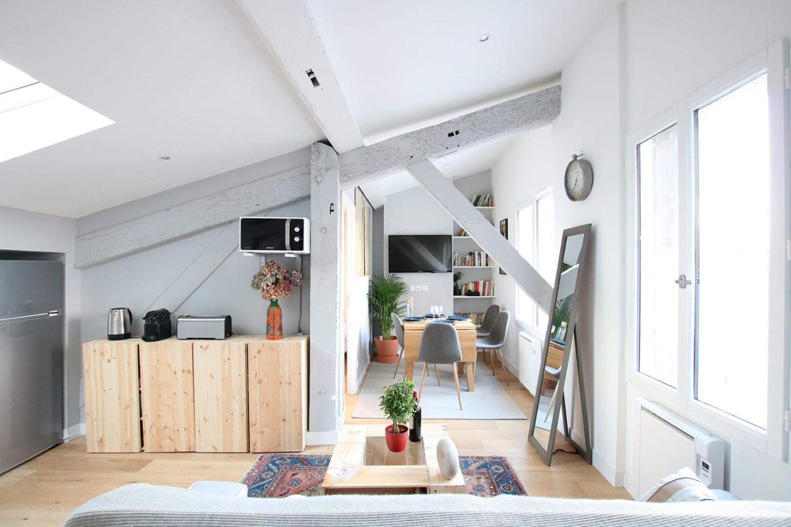 Guestready - Sunny Attic Apt Near Grand Theatre Bordeaux Eksteriør bilde