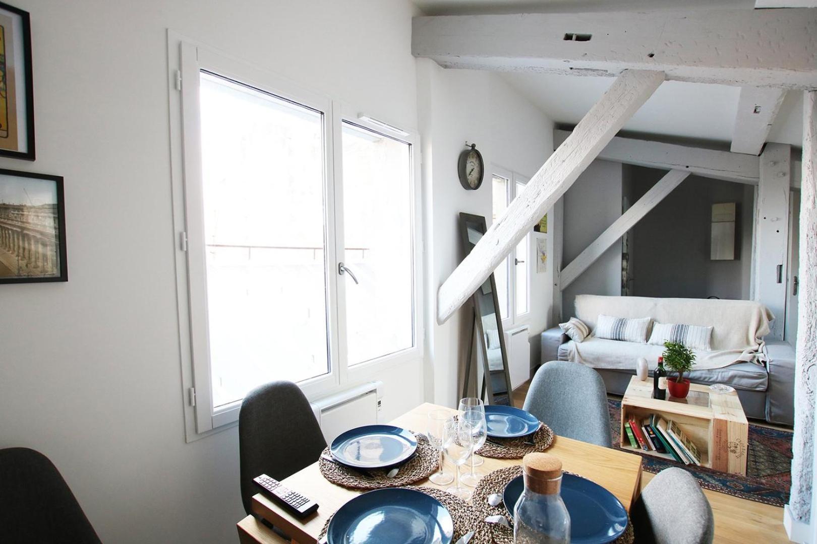Guestready - Sunny Attic Apt Near Grand Theatre Bordeaux Eksteriør bilde