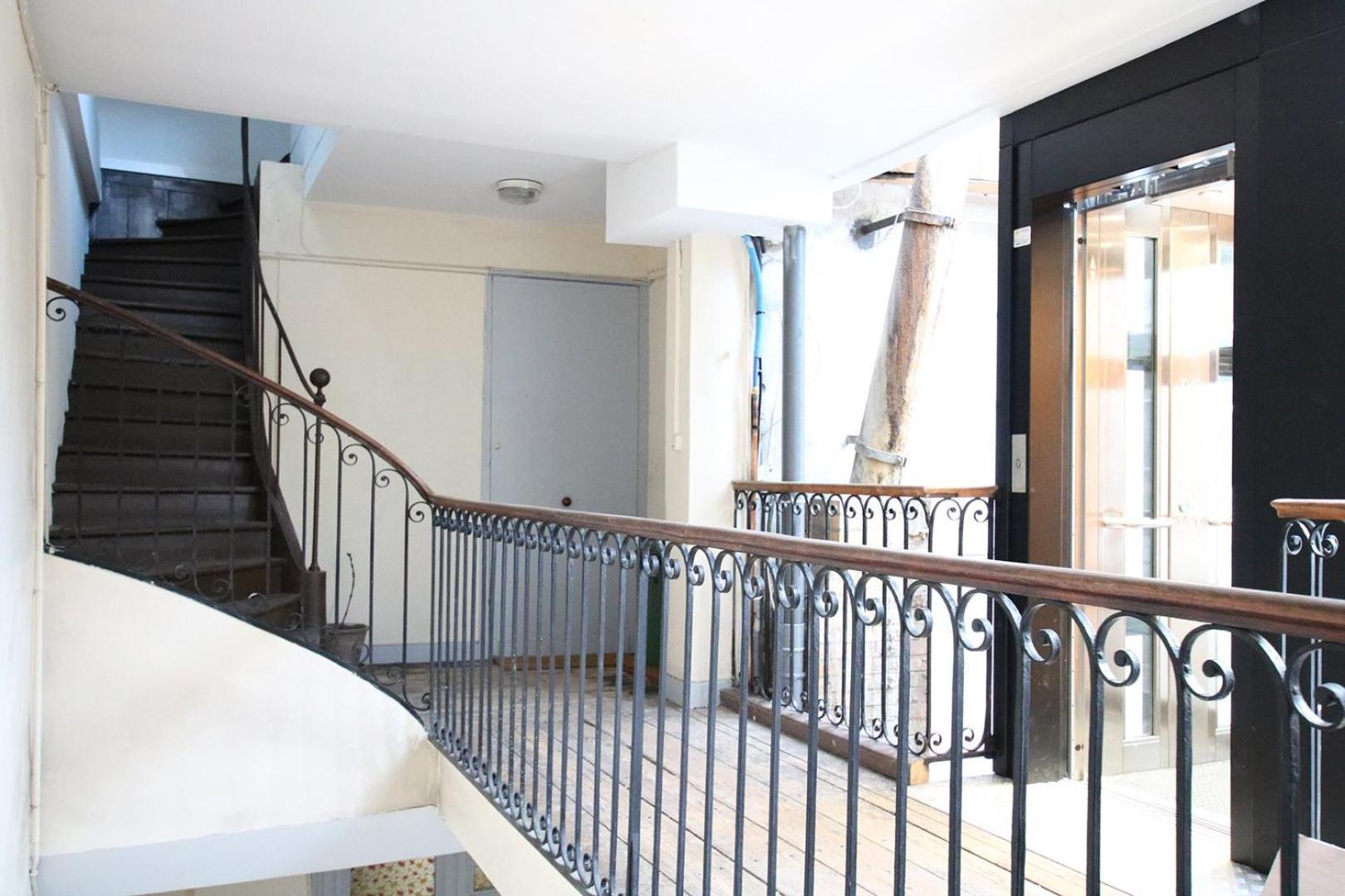 Guestready - Sunny Attic Apt Near Grand Theatre Bordeaux Eksteriør bilde